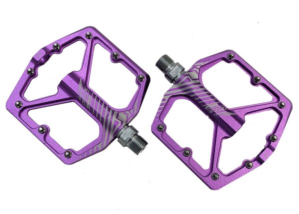 Pedales ENLEE K203 MTB – Resistencia y Agarre para el Mejor Rendimiento